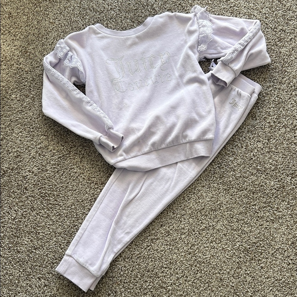 Juicy Couture Light Purple velour Lounge Set - 8/10